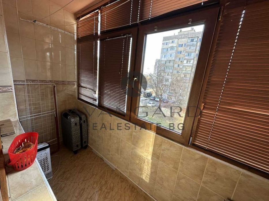 Продава се Двустаен апартамент в Пловдив, Изгрев - 64 кв.м за 1602 €/кв.м - Снимка #14