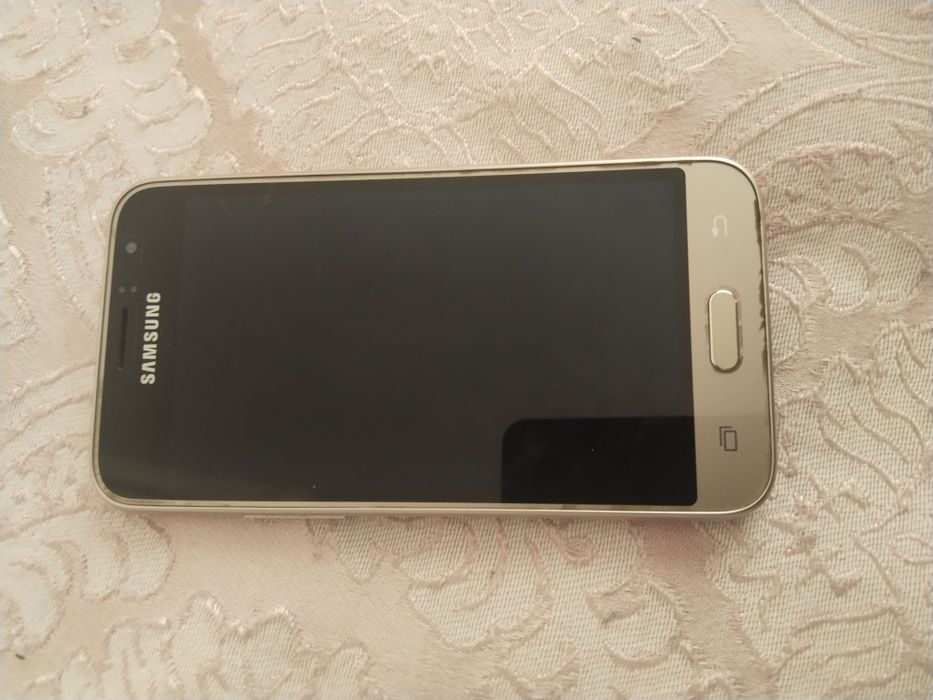 Продам телефон  Самсунг