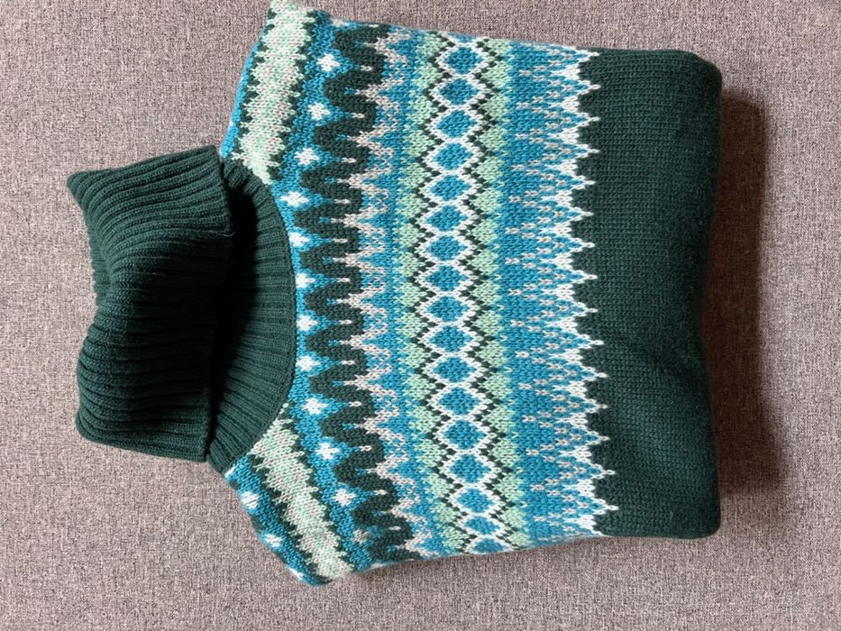 Пуловер Benetton