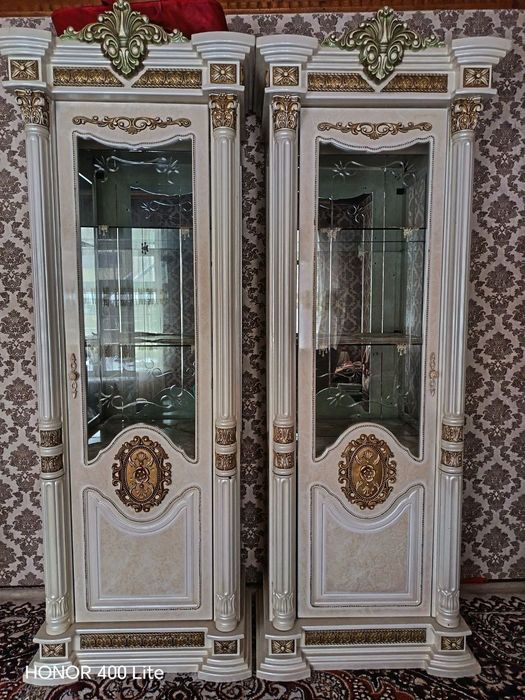 Zal uchun mebel penal