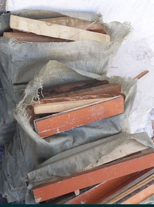 Продаю сухие дрова .