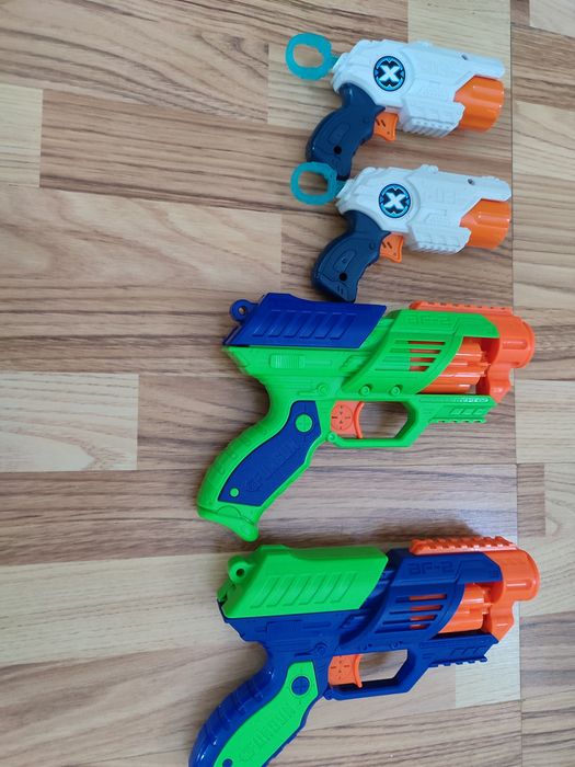 Продам Nerf Blaster