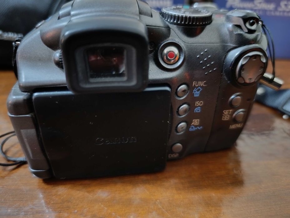 Продам фотоаппарат canon