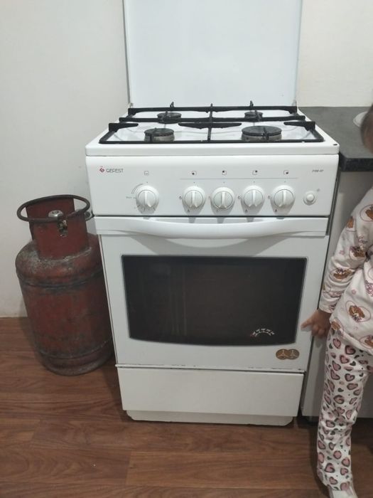 Газовая плита       .