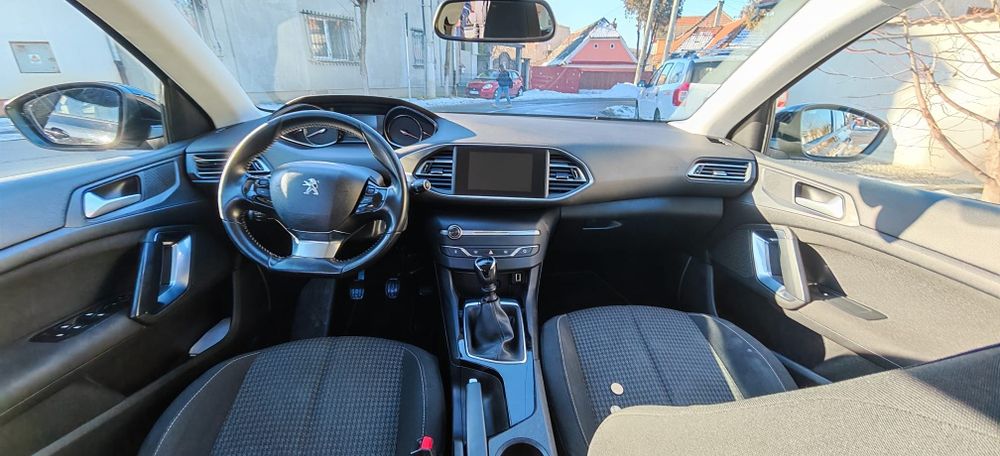 Peugeot 308 din 2020