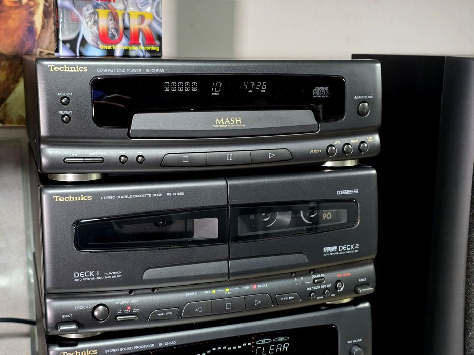 Linie audio TECHNICS CH-550, cd-player, procesor, receiver, deck, boxe