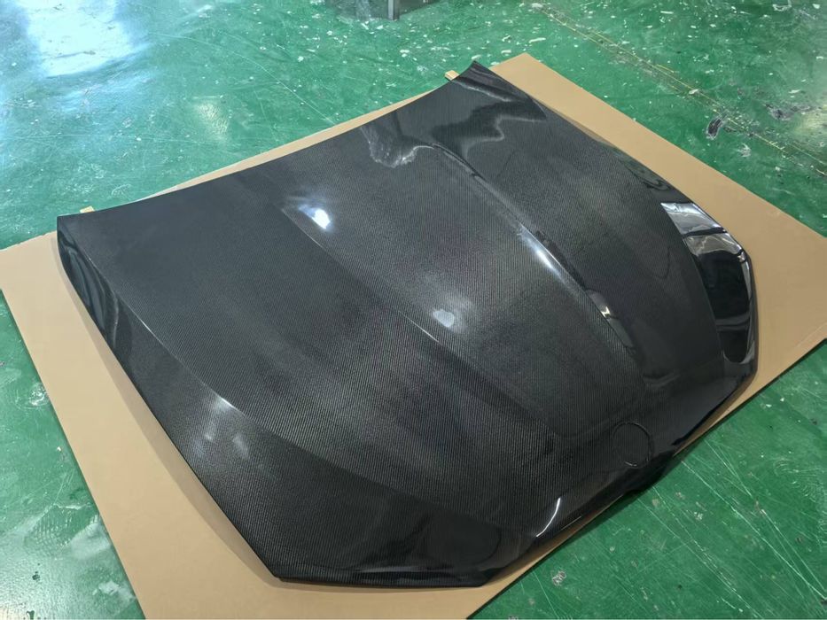 BMW капот m5 новый