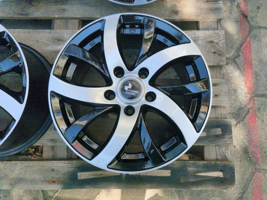 5х112 15 цола Darwin Racing