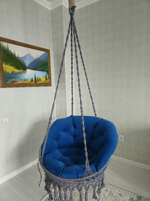 Подвесная качеля для дома