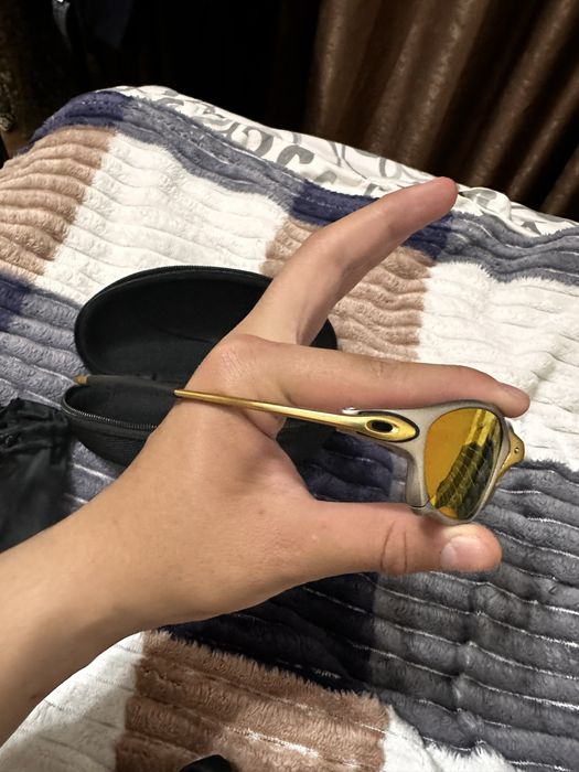 Продам очки Oakley