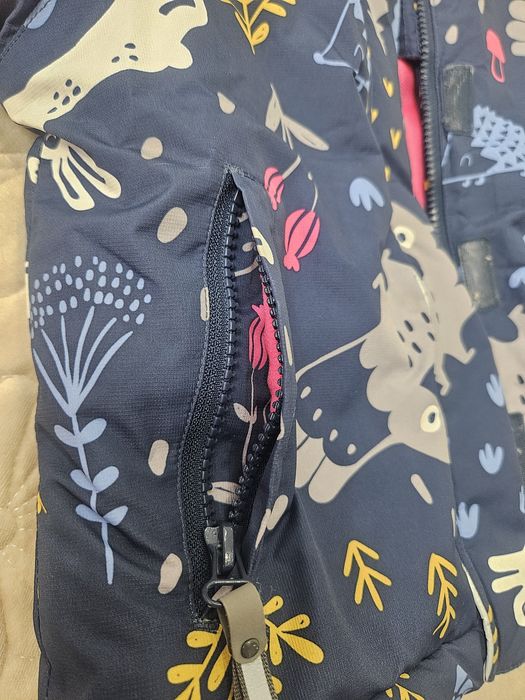 Продам зимний комплект на девочку