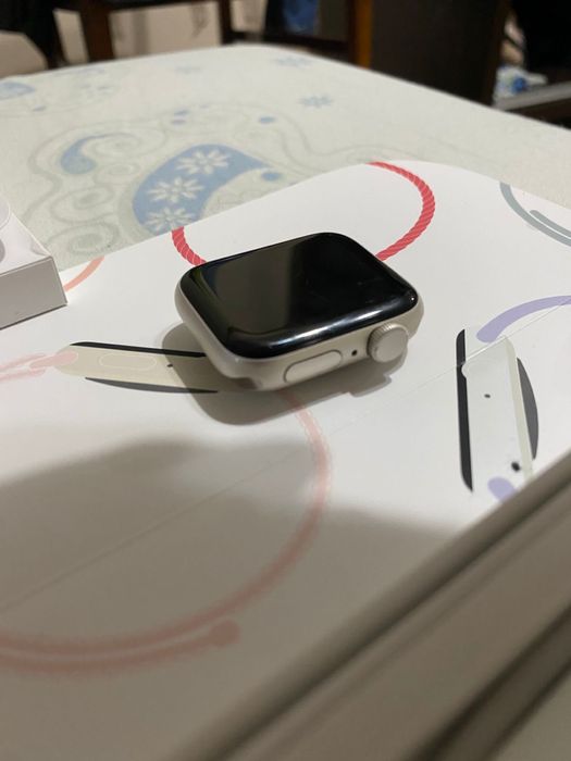 Apple Watch Series SE