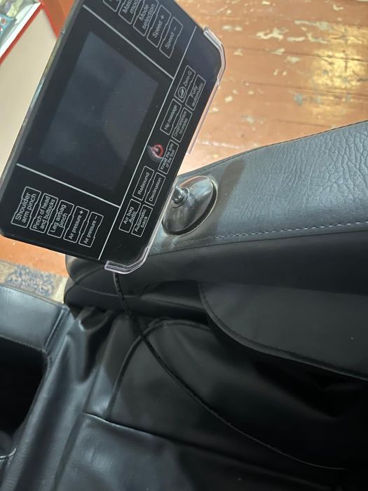 Массажный кресло