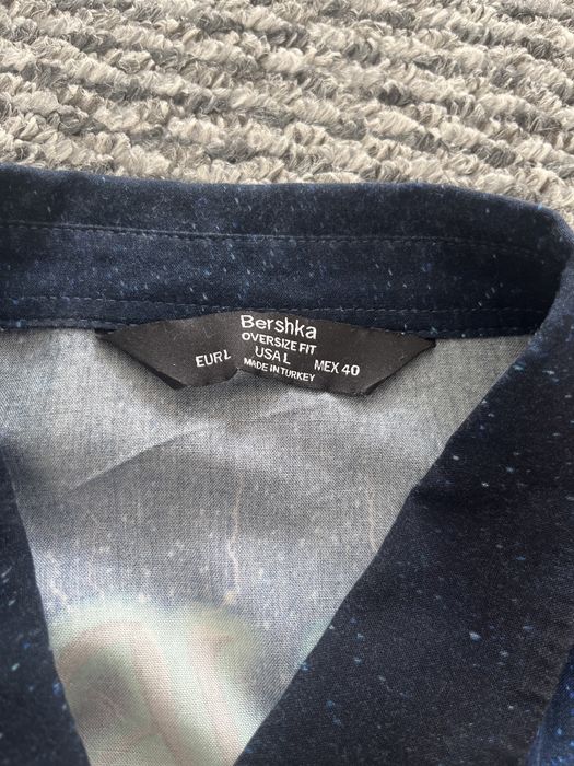 Cămașă Bershka.