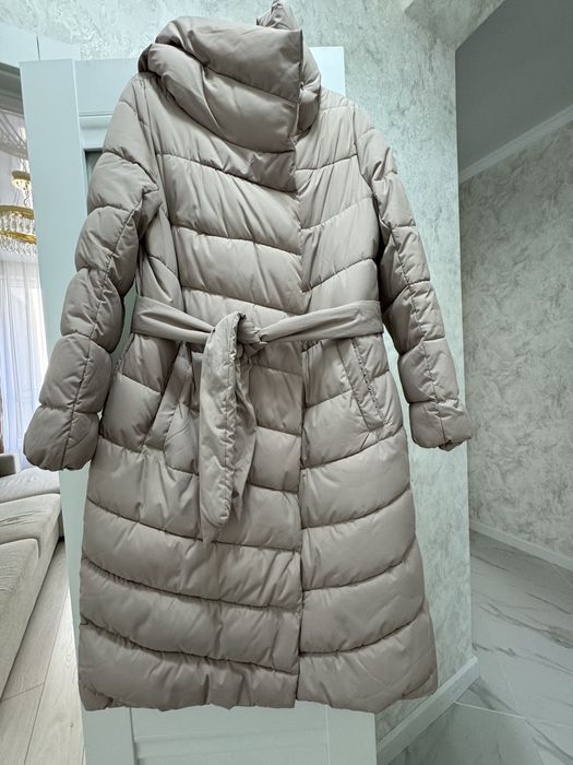 Пуховик зимний женский