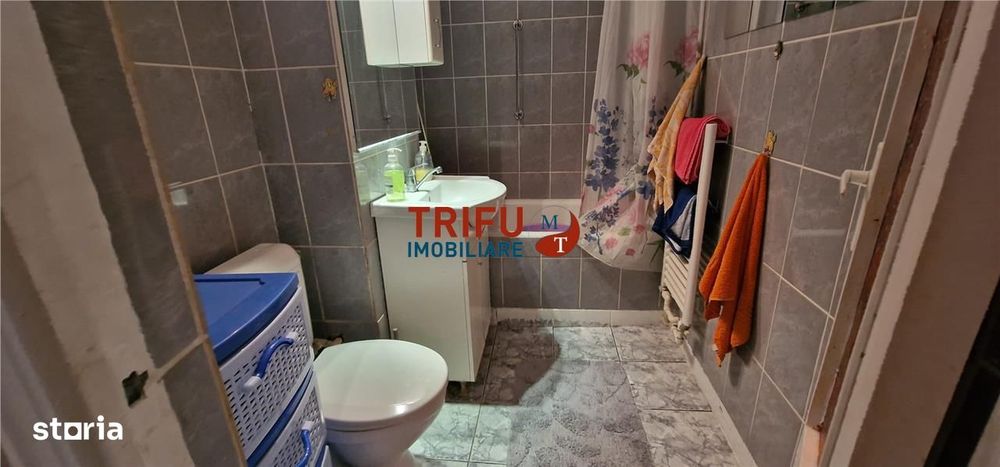 Apartament 3 camere, parter, Cetate, zona Școlii Generale 7