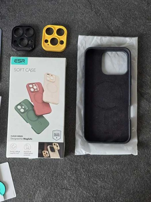 Husă Soft ESR cu MagSafe pentru iPhone 16 Pro Max