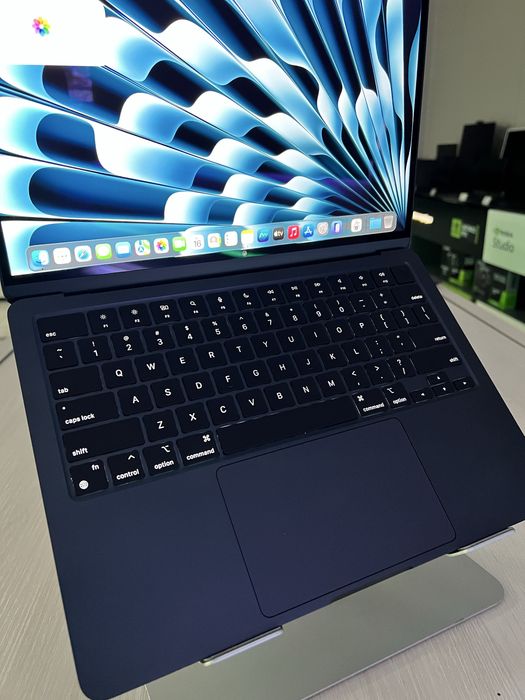 Macbook Air M2 | 8/512гб |