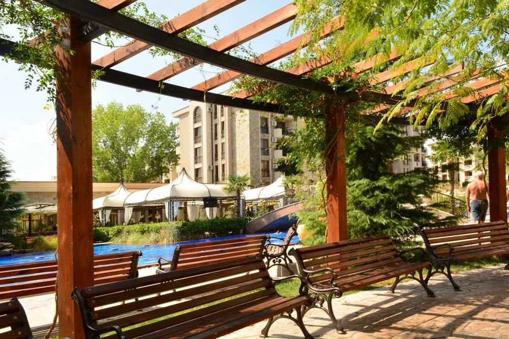 Студио в Cascadas Family Resort