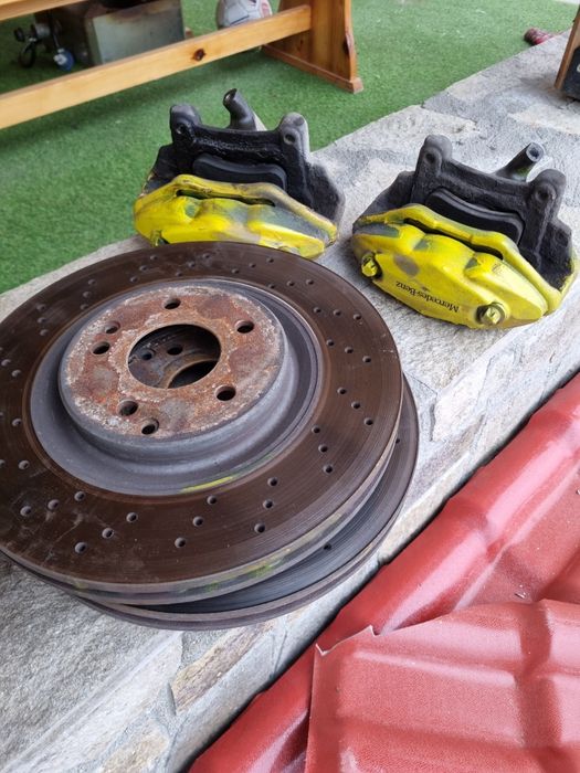 Диакове със 4 бутални спирачни апарати за Мерцедес