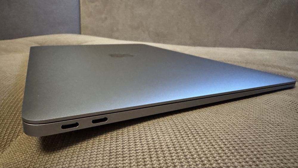 MacBook Air 13” 2020 Intel