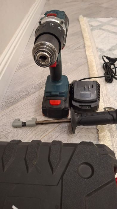 Продам шуруповёрт