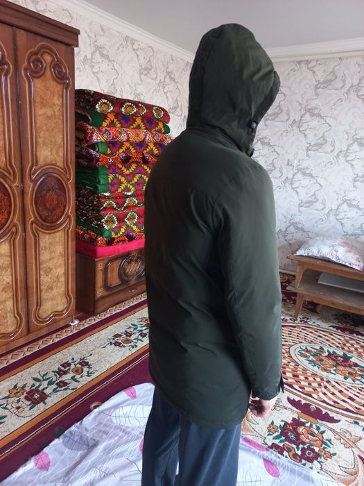 Зимные Куртка продаетсья