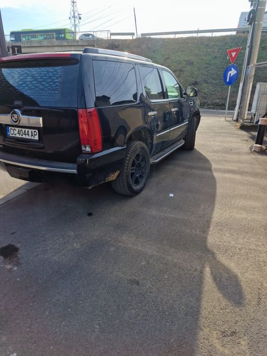 Cadilac escalade 6000 benzina