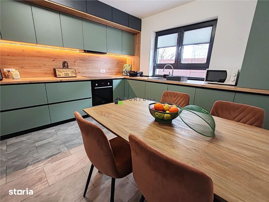 Casa moderna,  singura in curte - Izvor