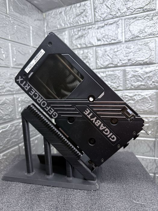 RTX 5060 gigabyte