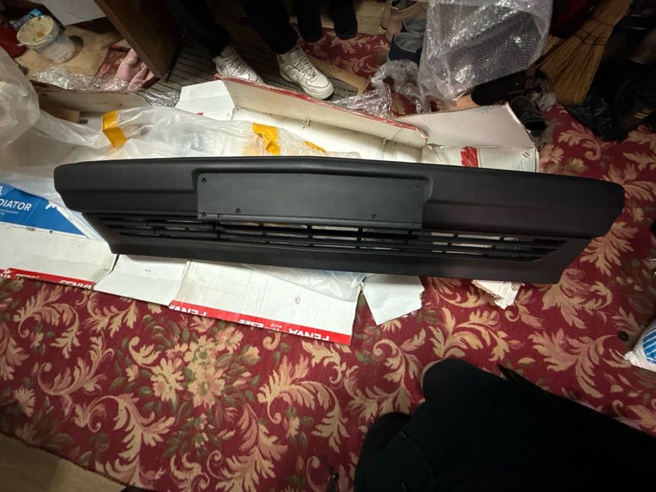 Бампер на Mercedes-Benz 190