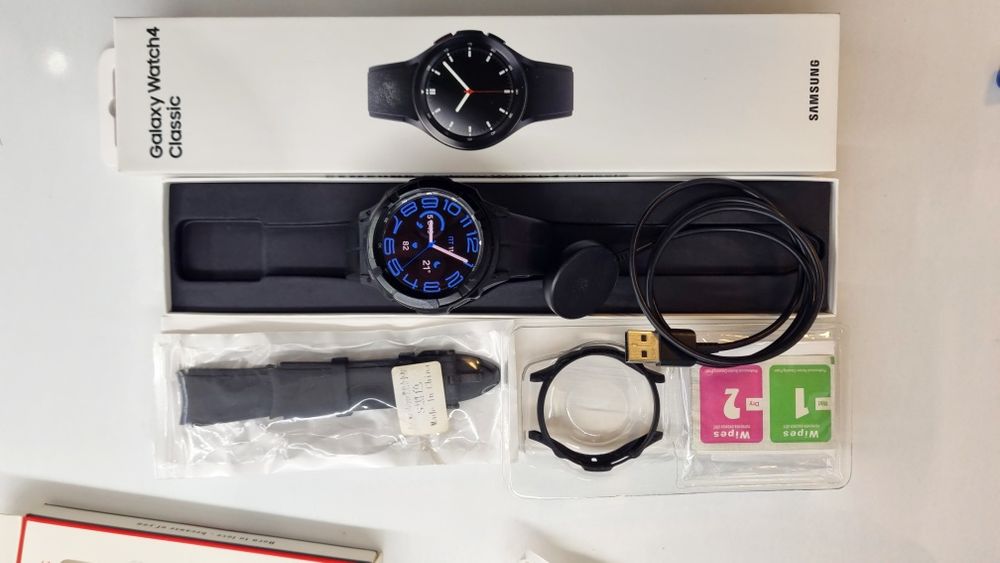 Samsung Galaxy Watch4 Classic – много запазен!