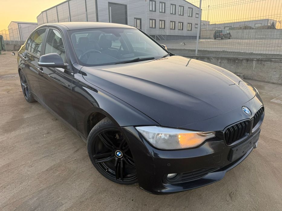 Dezmembrez / Dezmembrari / Piese / Accesorii Bmw f30 2013 negru 2.0d 184 cp berlina