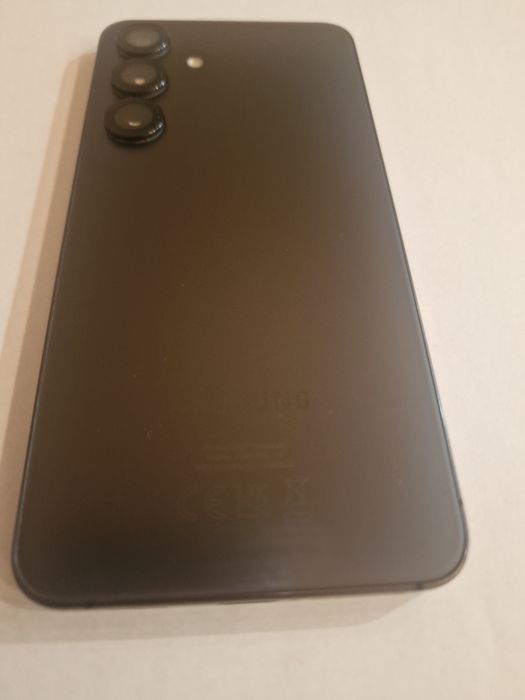 Апарат Samsung S24 128 GB Onyx Black