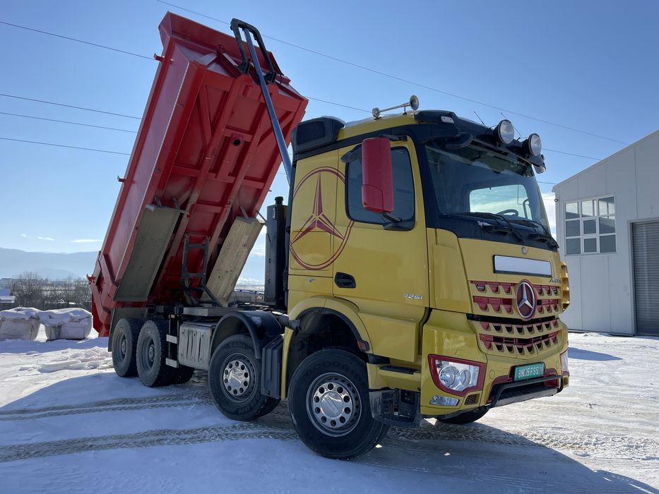 Mercedes Arocs Actros basculabil cu macara palfinger