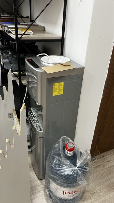 Продам офисную мебель