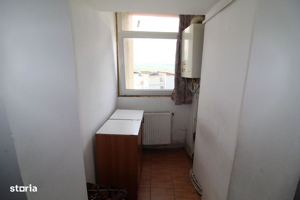 Vând apartament 2 camere în Hunedoara, zona Micro7-Trandafirilor, 41mp — fotografia 3
