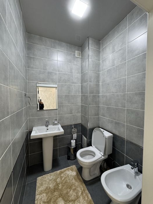 3 xonali uy sotiladi