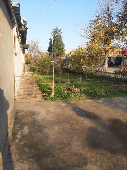 Yangihayot tumani, Rayxon, 1tor kochasi, 8-2 Uy