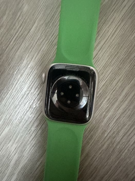 Продам apple watch 7 series 41 mm