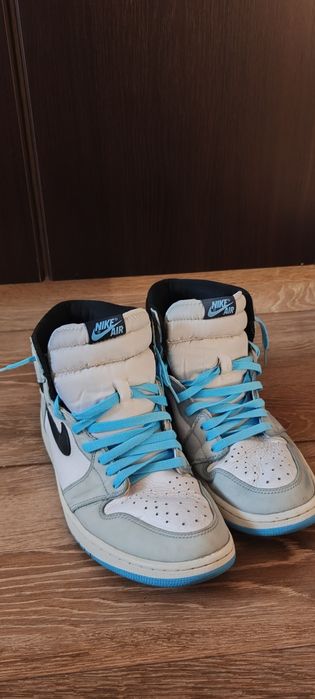 Nike Air Jordan 1 Retro High OG University Blue.