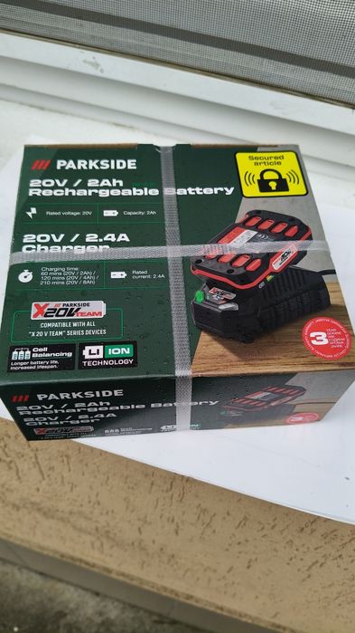 Acumulator 20V-2Ah cu încărcător Parkside