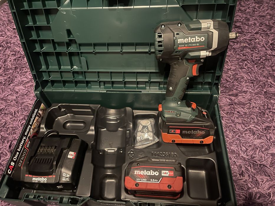 Vând mașină cu impact Metabo SSW 18 LTX 800 BL nouă