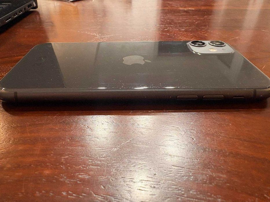 Iphone 11  64 gb