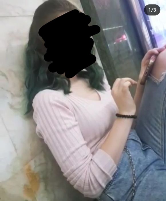 отдам свитера, кофточки дешево