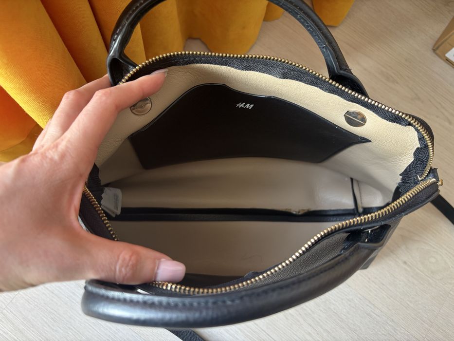 Черна дамска чанта