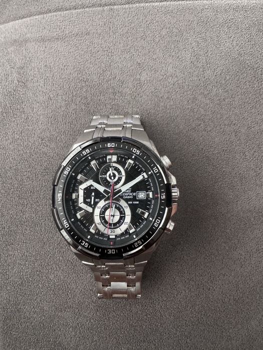 Часовник Casio Edifice
