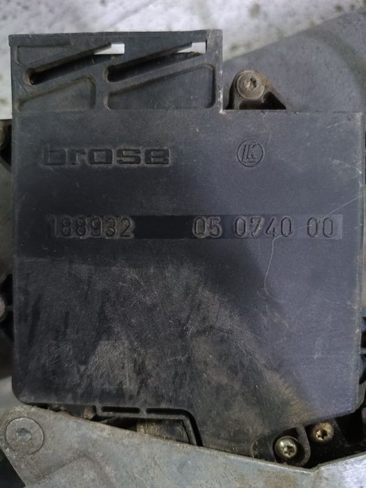 Электростеклоподъемник гольф 3,вента