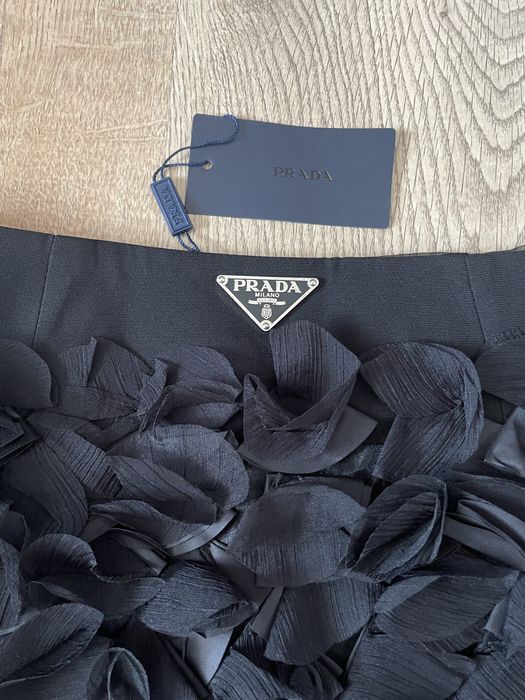 Дамска пола Prada