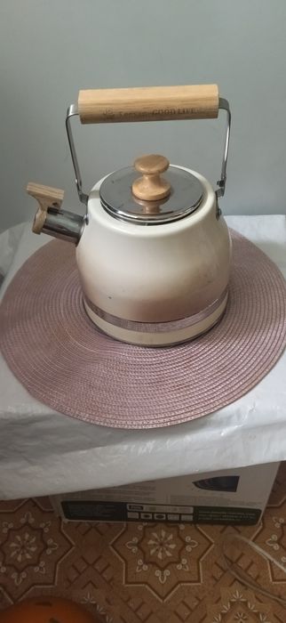 продам чайник со свистком